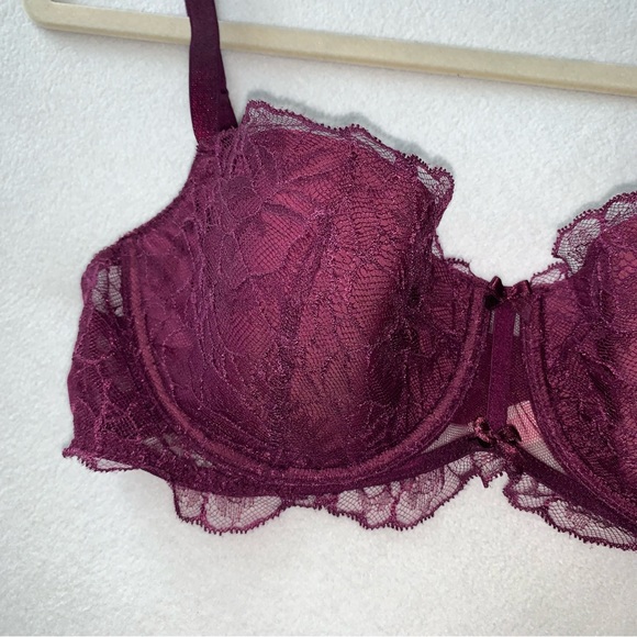 VS Lace Balconet Bra, Lightly Lined, size 36D, EUC (washed 1x but not worn) - Picture 2 of 12